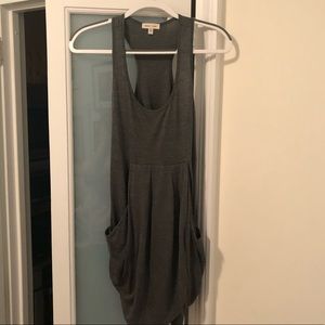 Sexy, flattering, comfortable dress - w/ POCKETS!